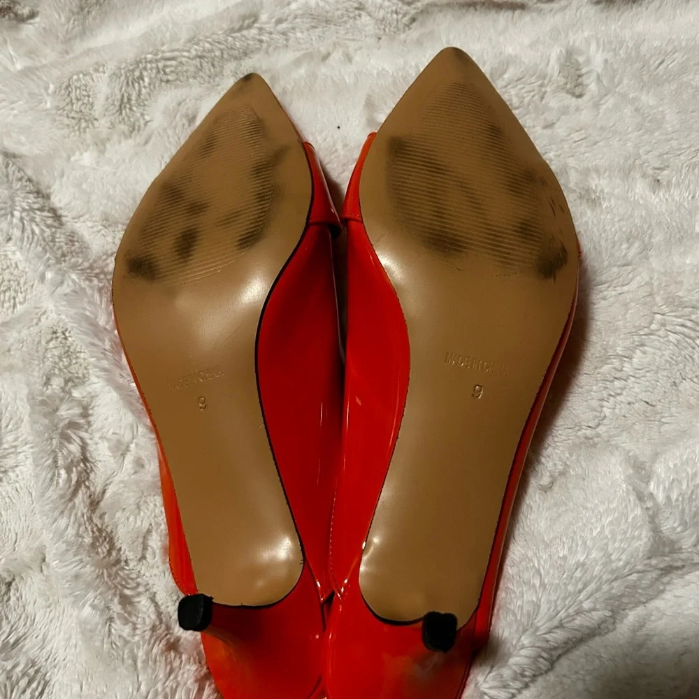 Heels - Picture 2 of 3